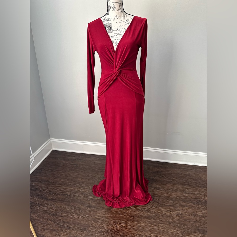 Knot Maxi Dress with in Burgundy